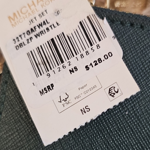 NWT Michael Kors Double Zip Wristlet - Picture 6 of 7